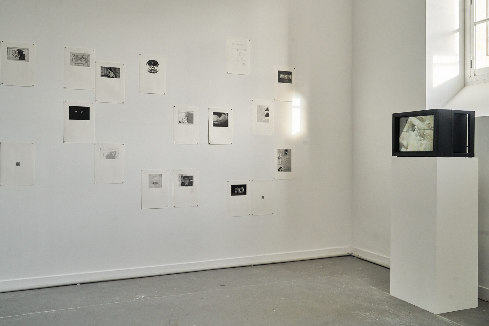 Installation view of Manuel d’exposition at La Box