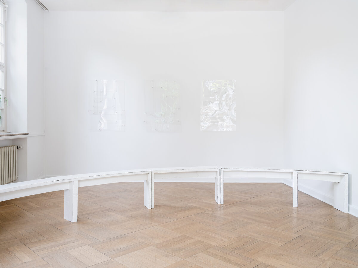 Installation view of read to/for | I read to sense the doubling of time at Kunstverein Bielefeld